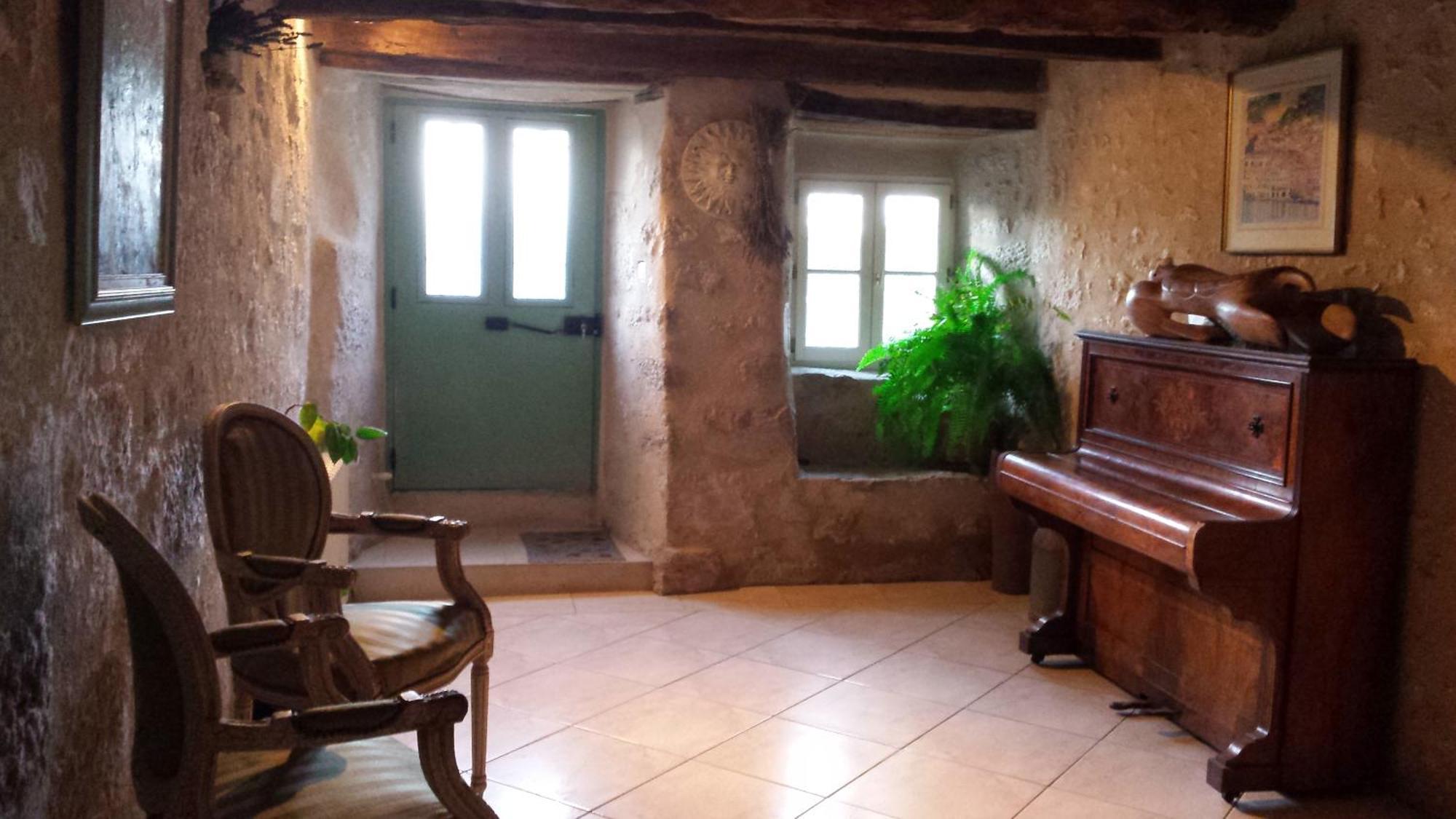 La Maison De Chloe Senouillac Εξωτερικό φωτογραφία